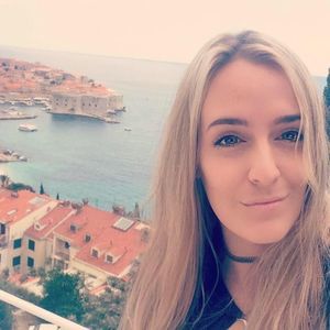 Meet your Posher, Amanda